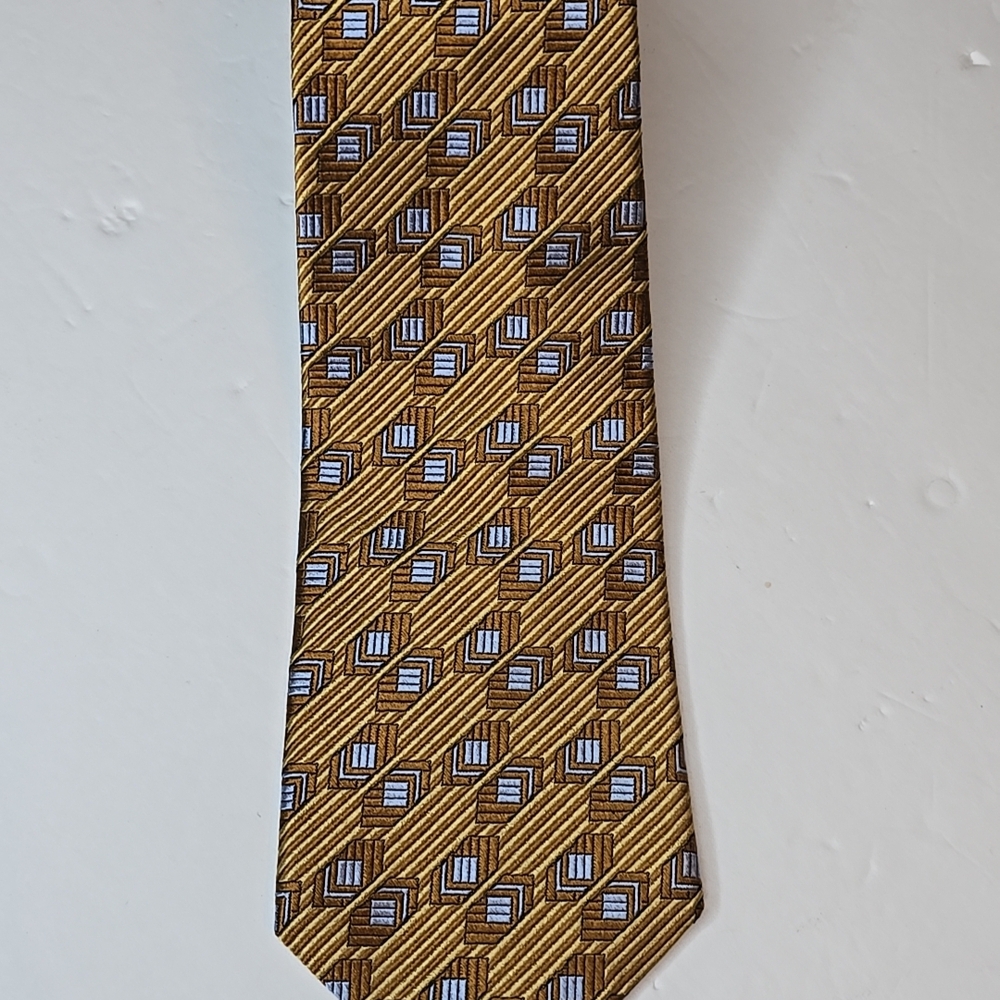 Robert Talbott Best of Class Necktie Mens Silk Yellow Striped Made USA 4" Wide